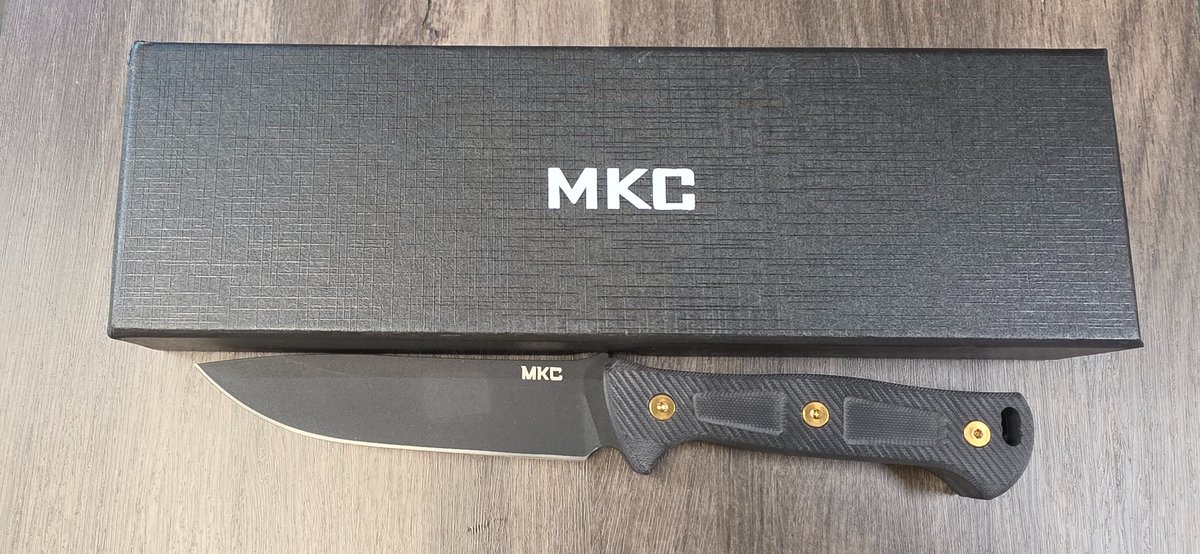 MKC Fixed-Blade Knife