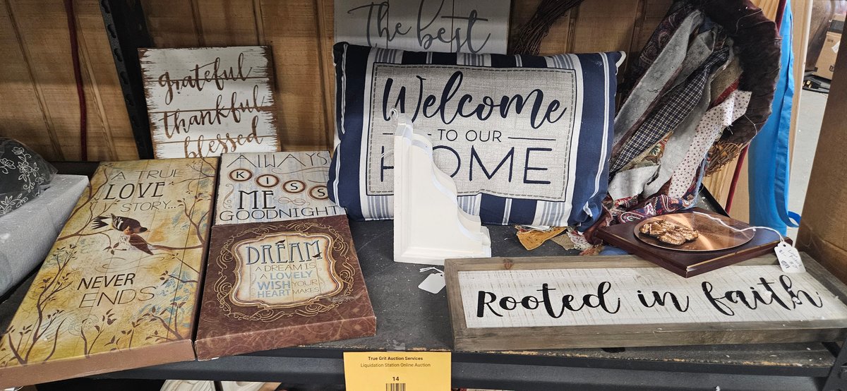 Home Decor Wall Signs, Rag Wreath, Pillow, and Bracket