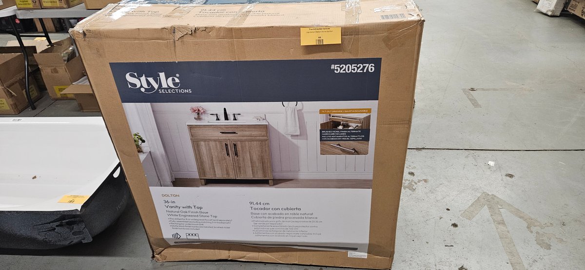 Style Selections Dolton 36-in Bathroom Vanity with Top