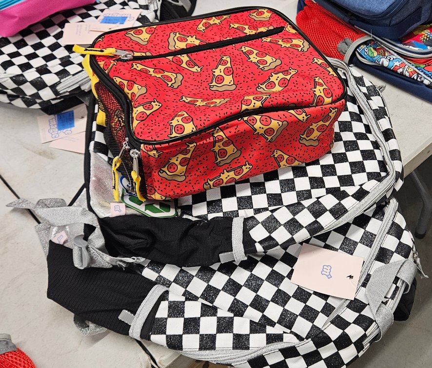 Checkered Backpack and Pizza-Pattern Lunch Bag