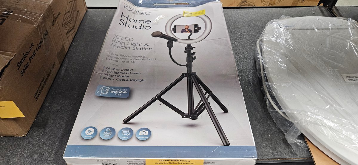 ICONIC Home Studio 10" LED Ring Light and Media Station