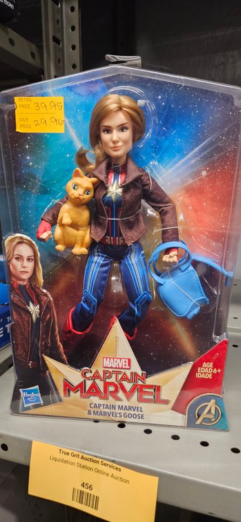 Hasbro Marvel Captain Marvel & Marvel's Goose Doll Set