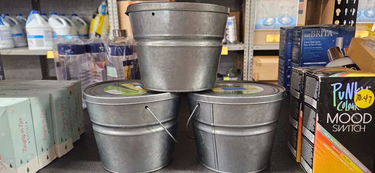 Mainstays Outdoor Citronella Candles in Galvanized Buckets
