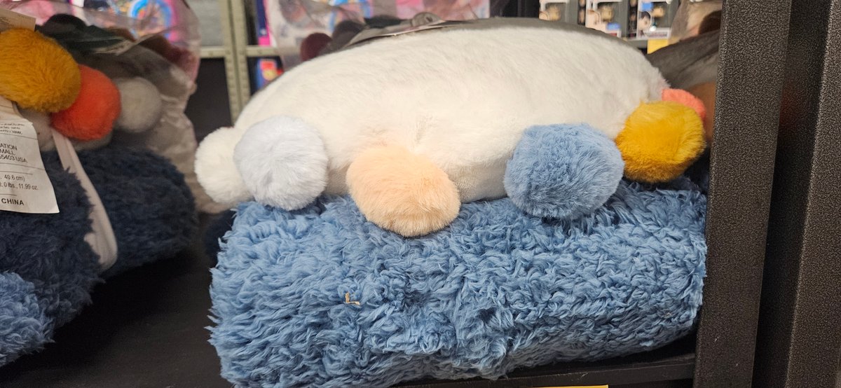 Pillowfort 2-Piece Pillow and Throw Set with Pom-Poms