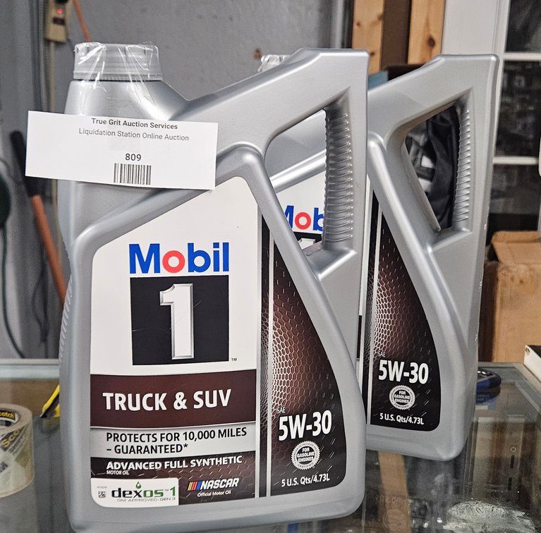 Mobil 1 Truck & SUV SAE 5W-30 Motor Oil Jugs