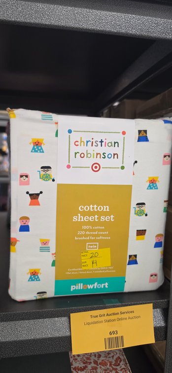 Pillowfort Christian Robinson Twin Cotton Sheet Set