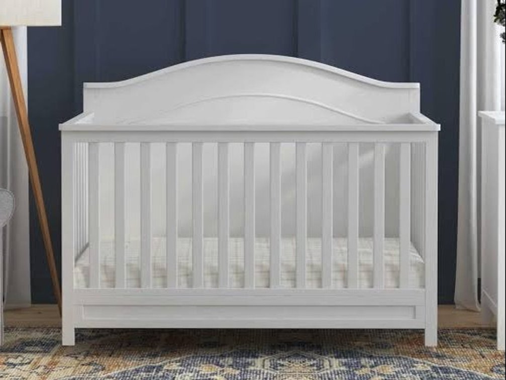 DaVinci Charlie 4-in-1 Convertible Crib, White