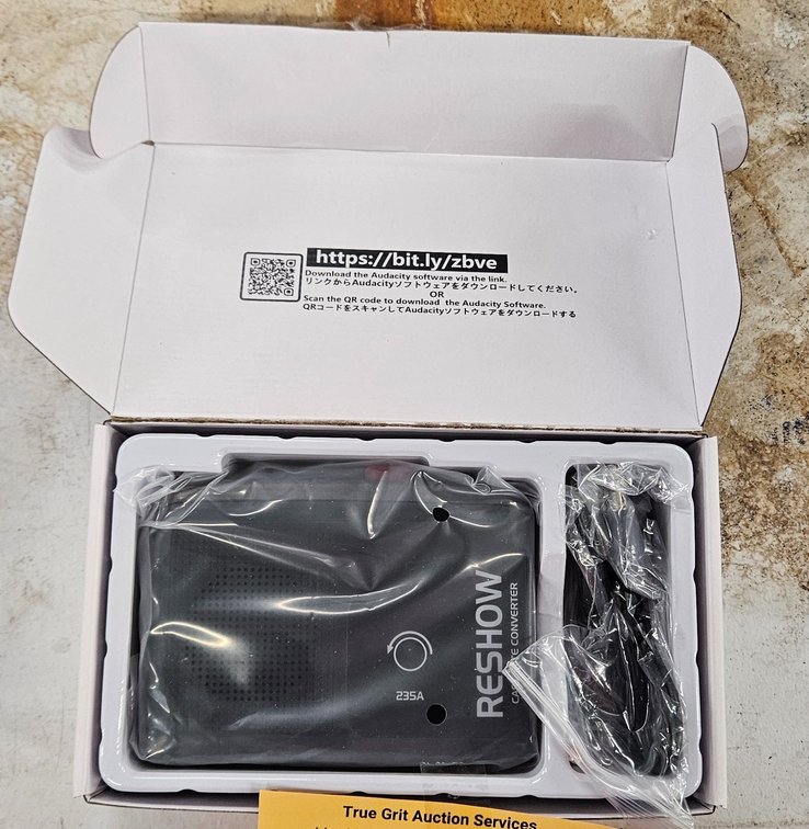 RESHOW 235A Cassette Converter with Box and Cables