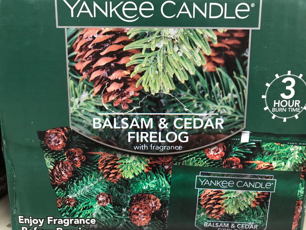4 pk 4 1/2lb Yankee Candle Fire Logs