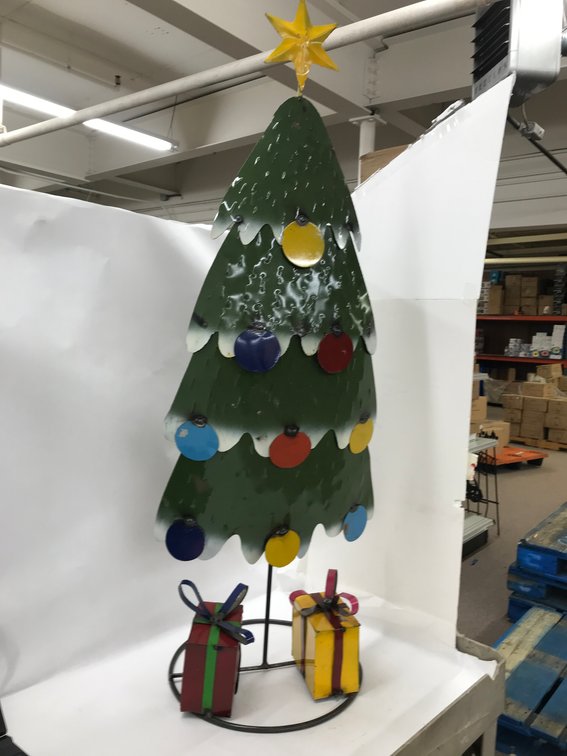 Nice Christmas Metal Yard Décor Approx 50 X20"