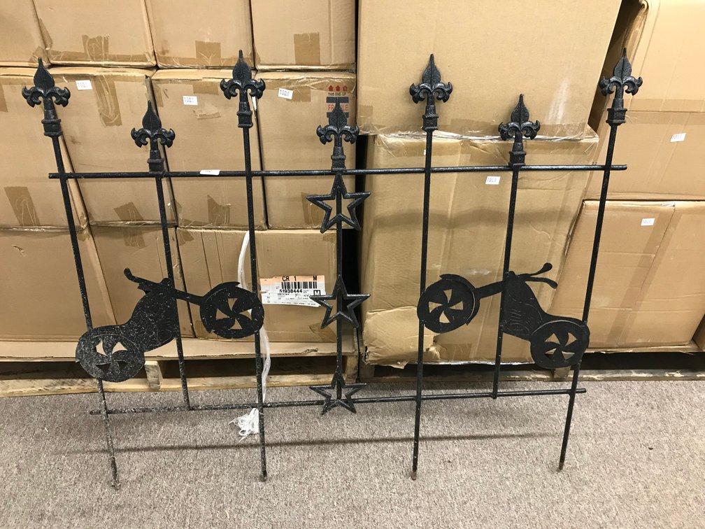Heavy Iron Motorcycle Fence Approx.39"x37"