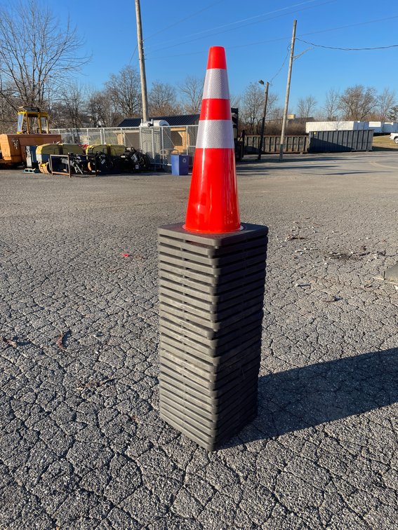 Skid Lot Of (25) New 28" PVC Traffic Cones