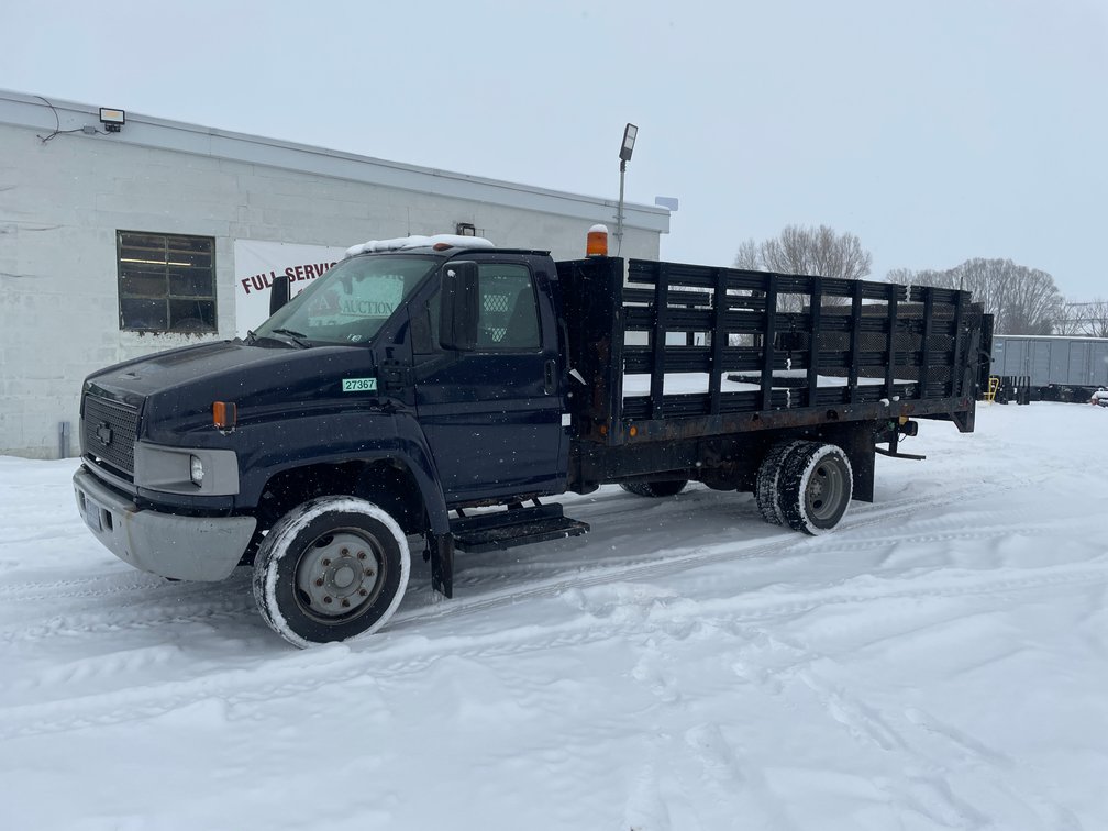 2008 Chevy Diesel 17' Flatbed Truck W/ Lift Gate
