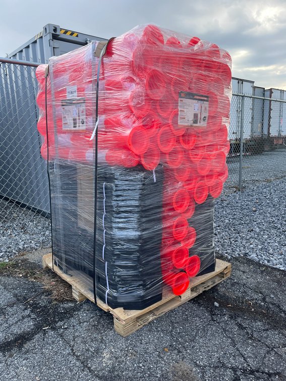 New Skid Lot (100) PCS  AGT T-Top Bollards