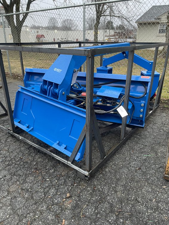 New AGT SSSG72 Quick Attach Dozer Blade