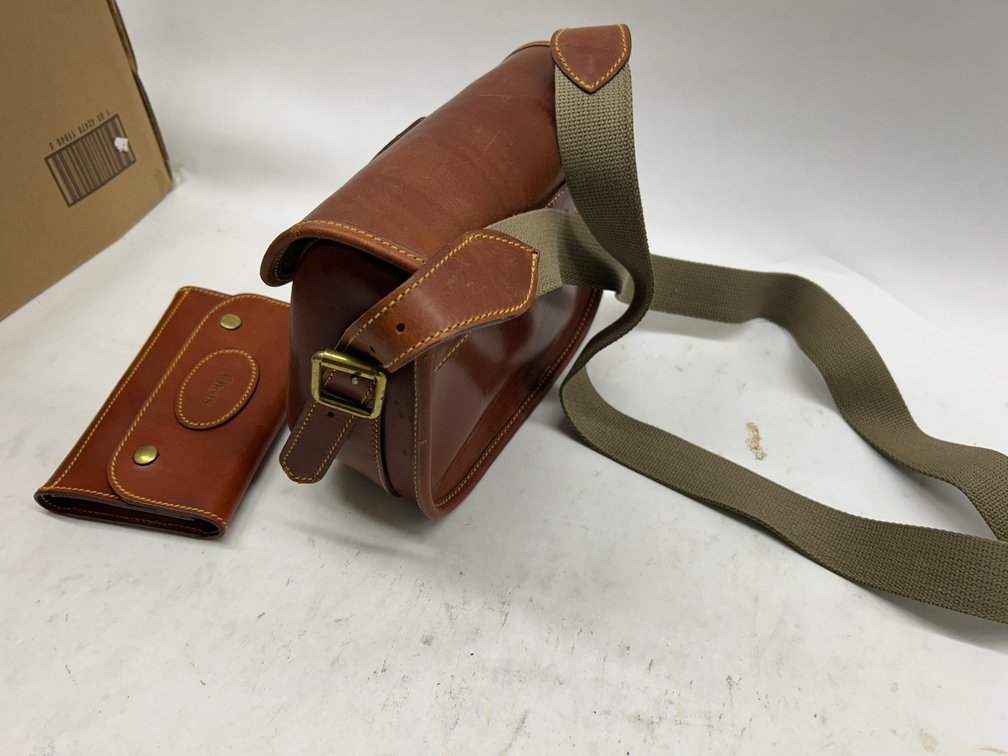 Orvis Leather Purse and Wallet