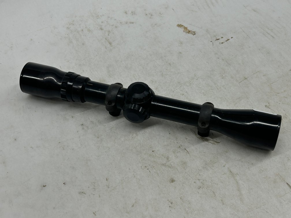 Weaver Classic Variable V700 Scope