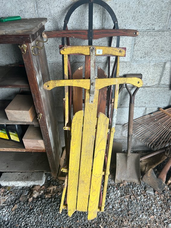 Lot of 2 Runner Sleds