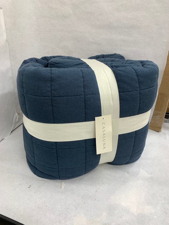 (3x Bid)Casaluna 96"x120" Quilt-King Plus