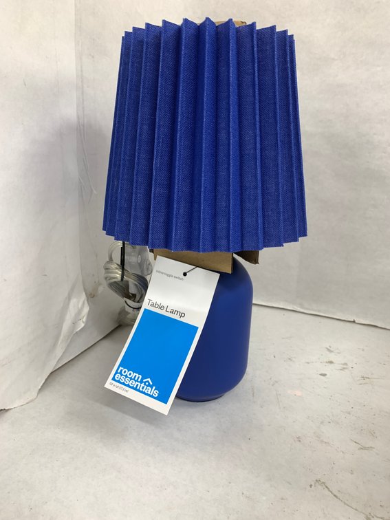 (4x Bid)Room Essentials 10 3/4" Table Lamp