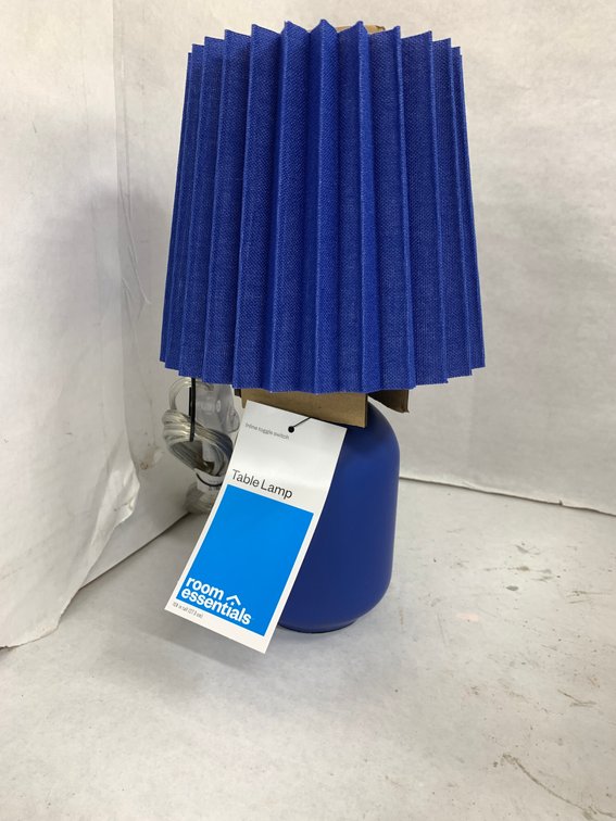 (16x Bid)Room Essentials 10 3/4" Table Lamp