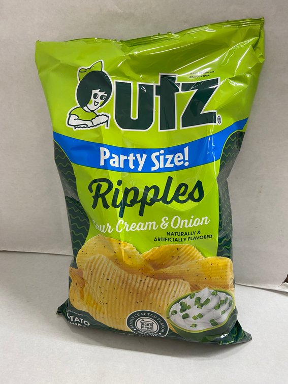 (9x Bid)Utz 12.5oz Sour Cream & Onion Chips