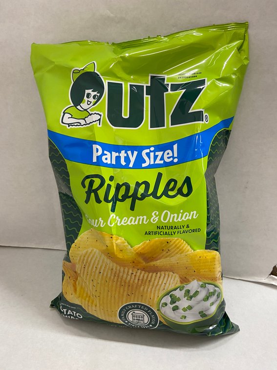 (9x Bid)Utz 12.5oz Sour Cream & Onion Chips