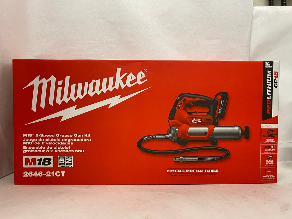 Milwaukee M18 2-Speed Grease Gun Kit
