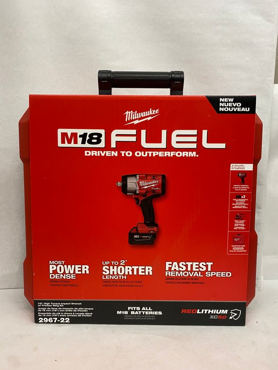 Milwaukee M18 1/2" High Torque Impact Wrench Kit