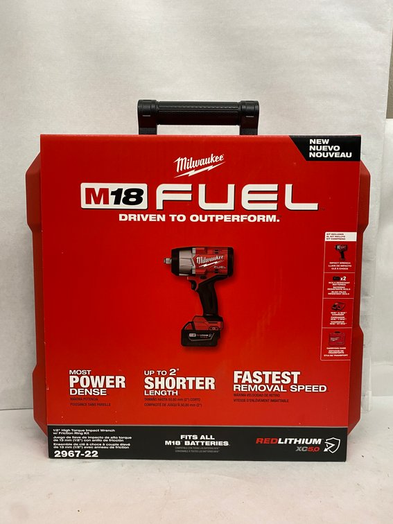 Milwaukee M18 1/2" High Torque Impact Wrench Kit