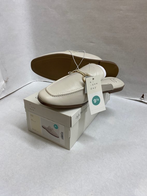 (5x Bid)A New Day Sandy Flats-9.5