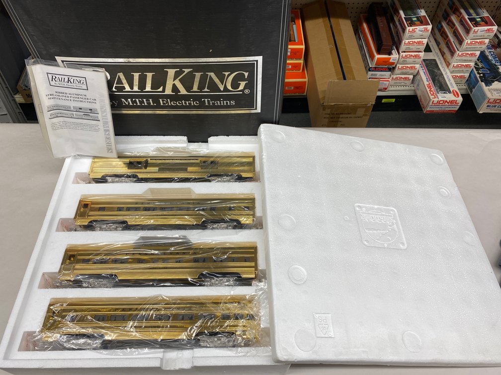 MTH RK Millennium 4-Car PRR Pass Car Set, 18K