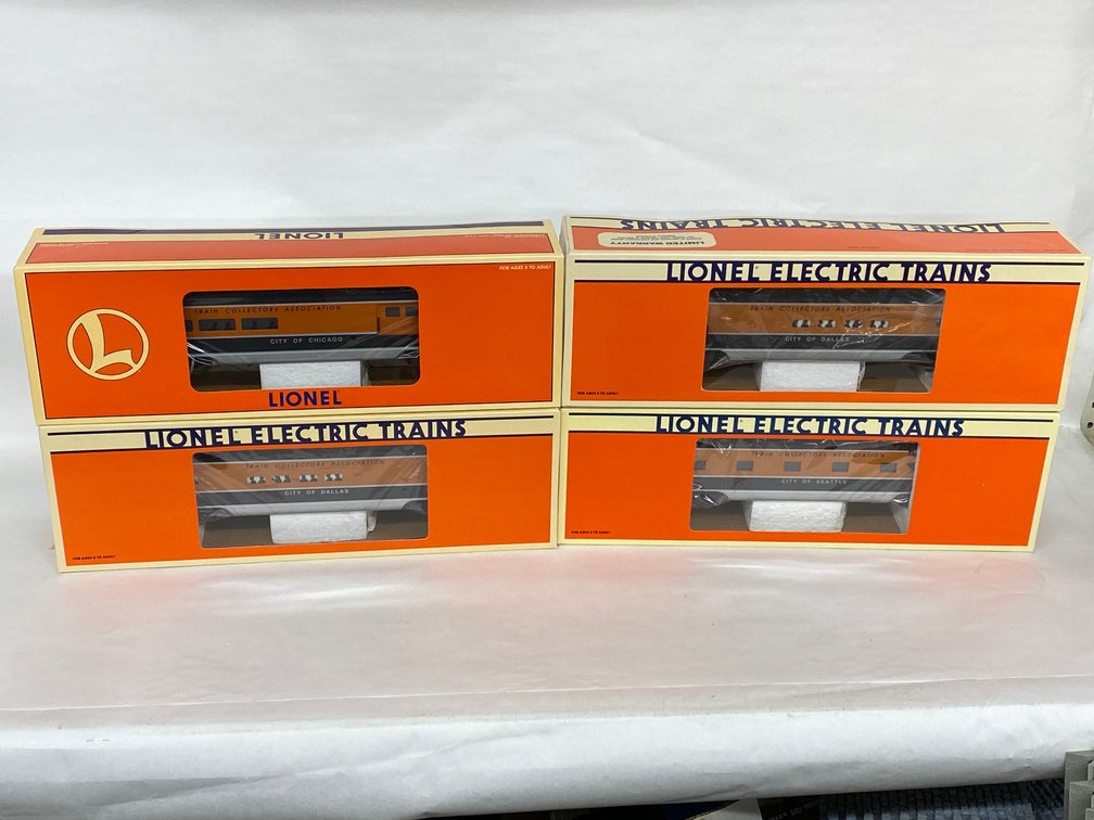(4) O Lionel Mod Era TCA Pass Cars, All OB
