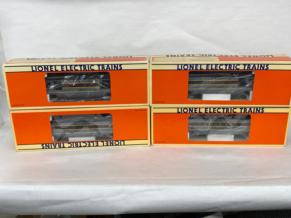 (4) O Lionel Mod Era Lackawanna Pass Cars, All OB