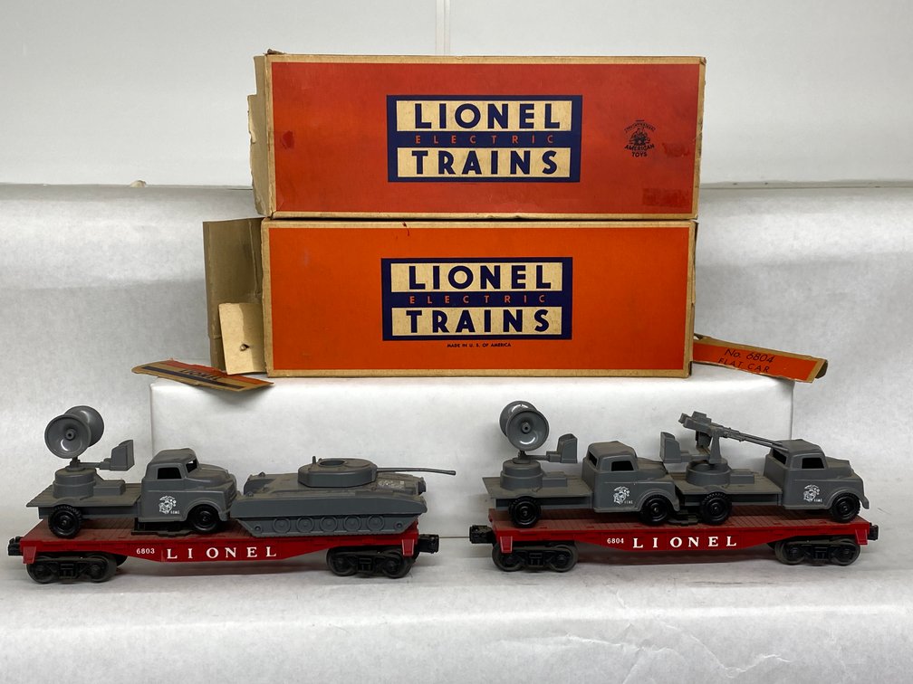 (2) O Lionel Postwar USMC Flatcars, Rough OB's