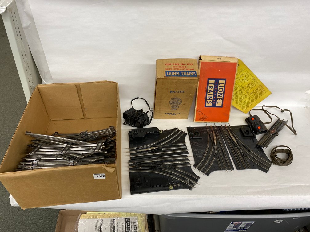 O Lionel Postwar Box Lot Of 027 Track, Switches,
