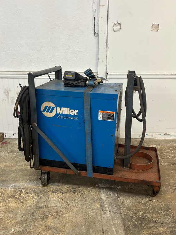Miller Syncrowave 250 Welder