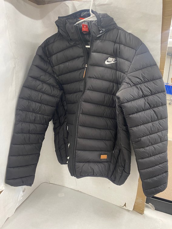 Nike Puffer Jacket-Large