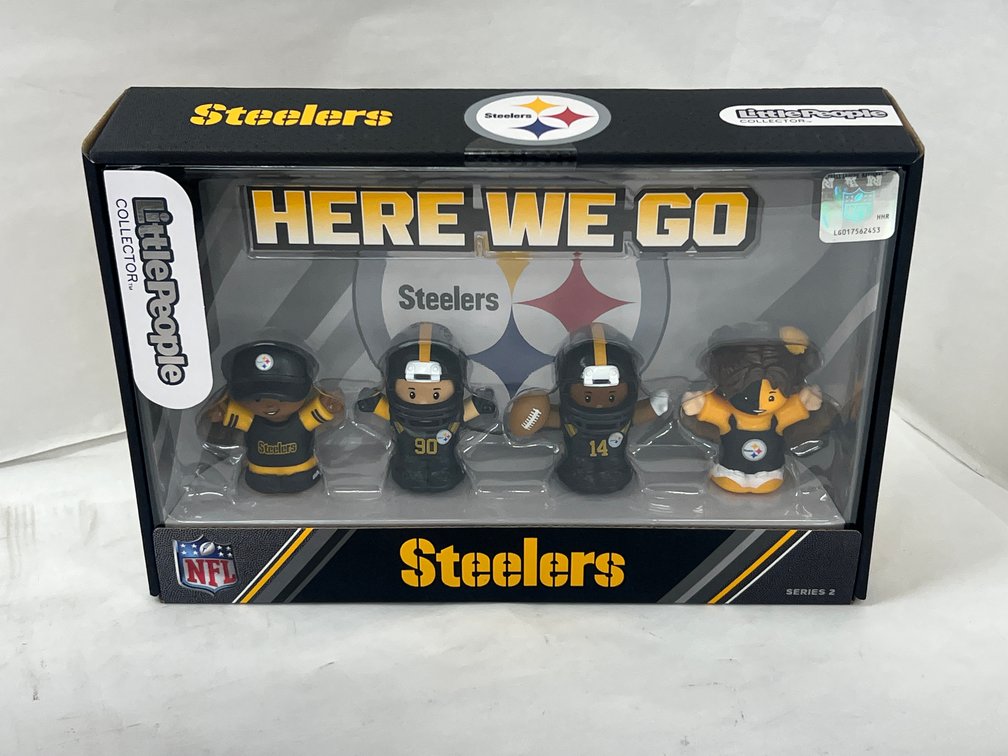 (50x Bid) Assorted Little People Collector NFL Set