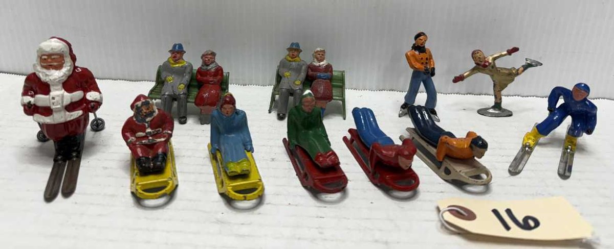 Barclay/Manoil Figures - Skiing & Sledding Santa