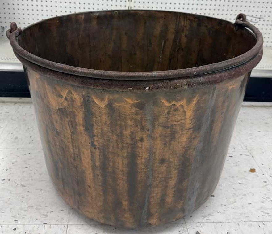 Large Antique Copper Pot/Cauldron