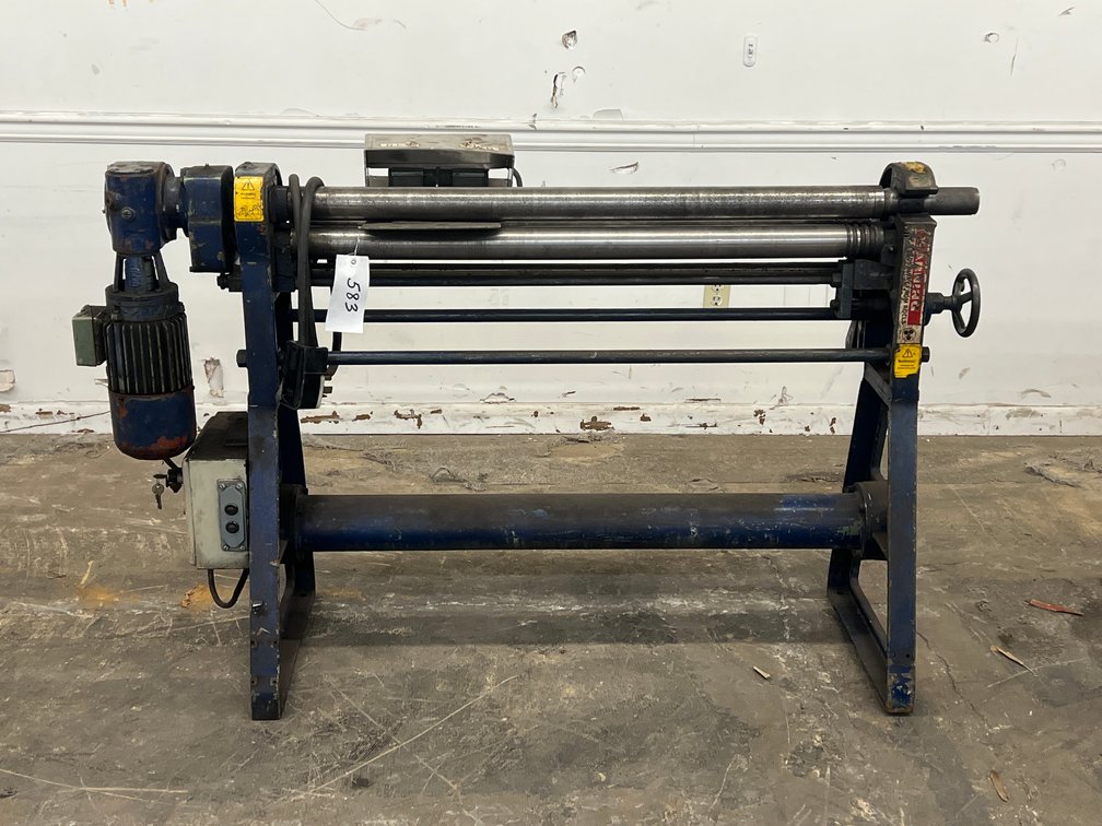 Roundo AB 40" Roll Forming Machine