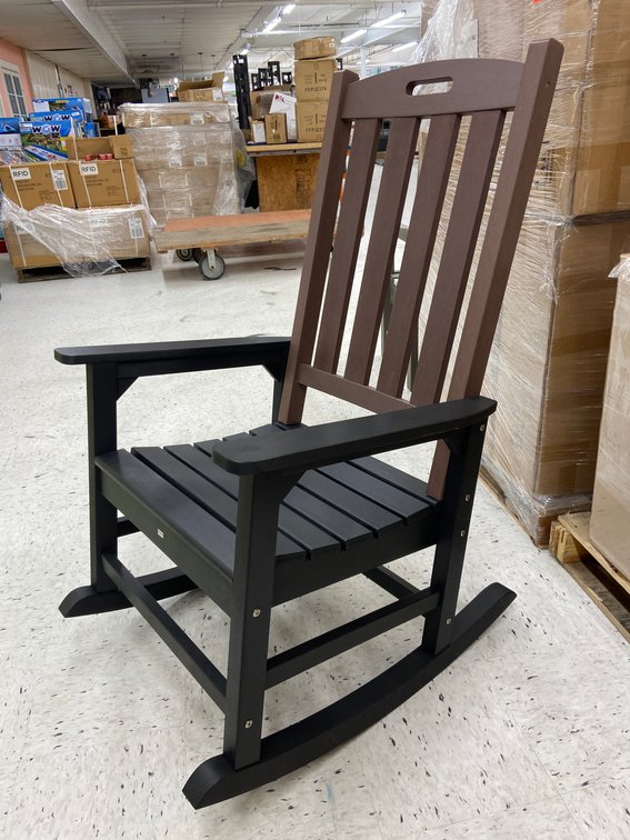 (10x Bid)Oversized Rocking Chair