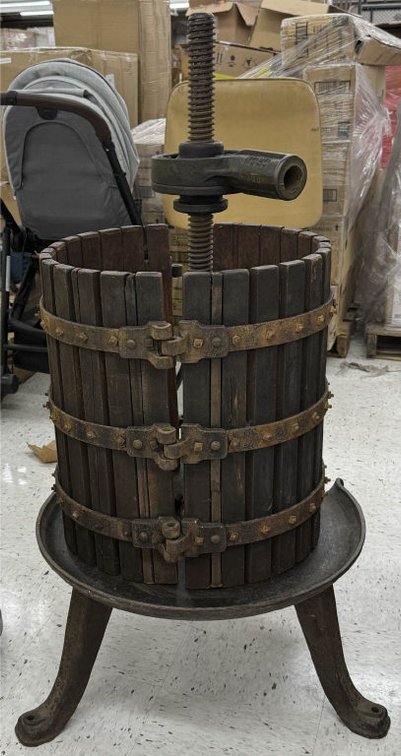 No. 20 Peter Baccellieri Mfg Wine Press