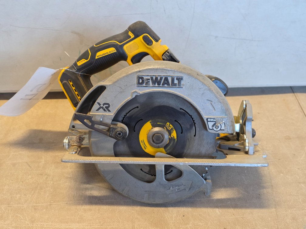 Dewalt 20V 7.25" Circular Saw