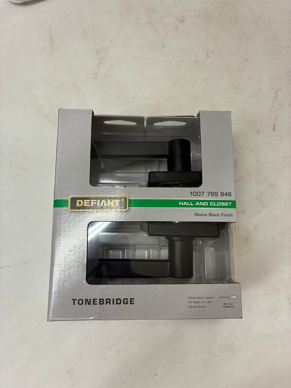 (2x bid) Defiat Hall and Closet Handle Set