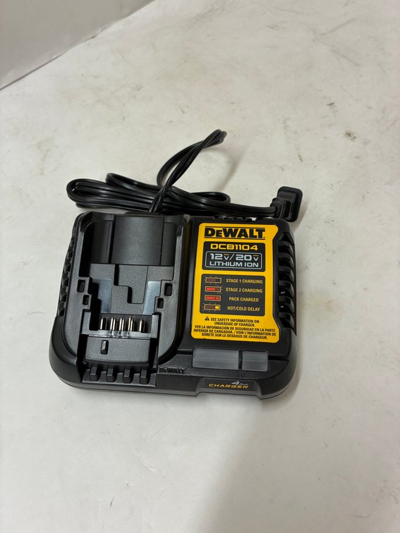 Dewalt 12v/20v 4amp Charger