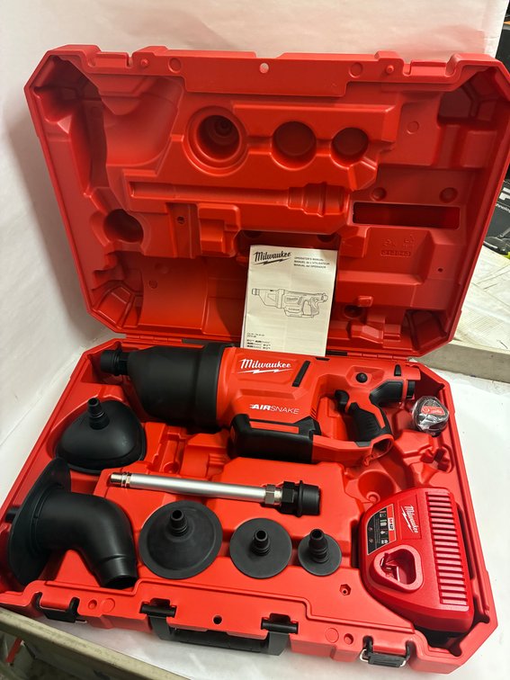 Milwaukee M12 Drain Cleaning Air Snake Kit