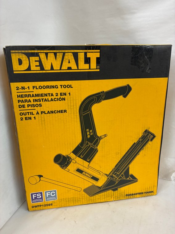 Dewalt 2in1 Flooring Tool