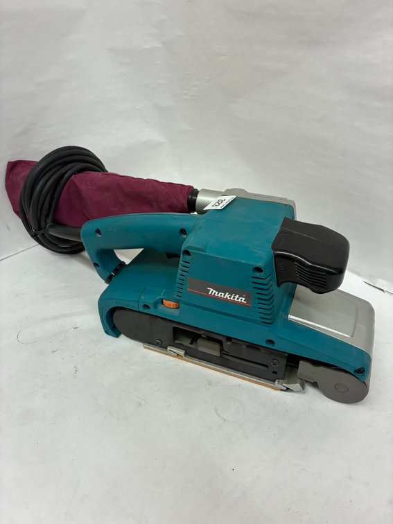 Makita 3" Belt Sander